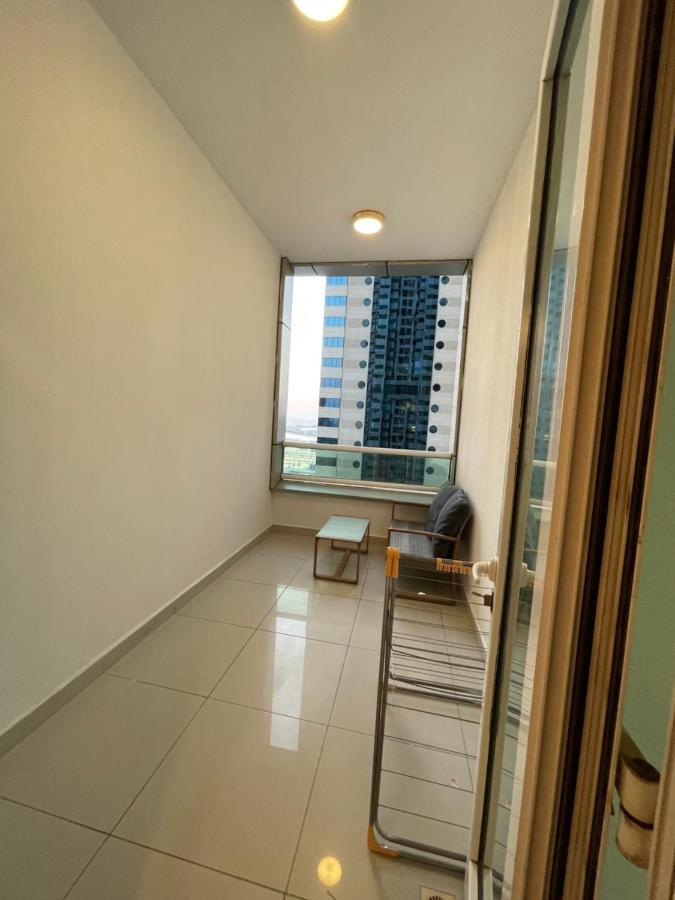 Sea View 1Br Apartment - Marina Pinnacle Dubai Eksteriør billede