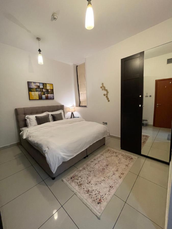 Sea View 1Br Apartment - Marina Pinnacle Dubai Eksteriør billede