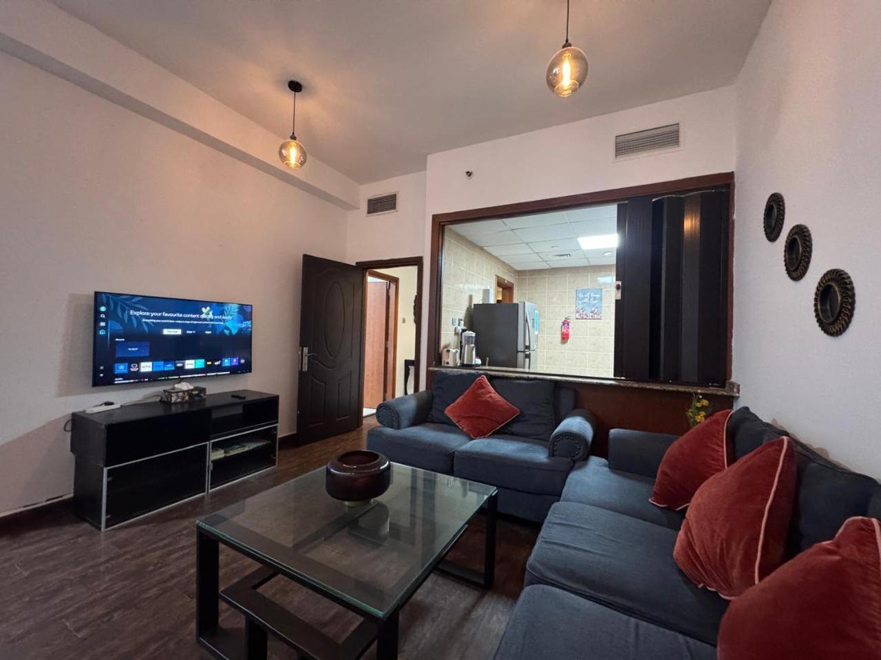 Sea View 1Br Apartment - Marina Pinnacle Dubai Eksteriør billede