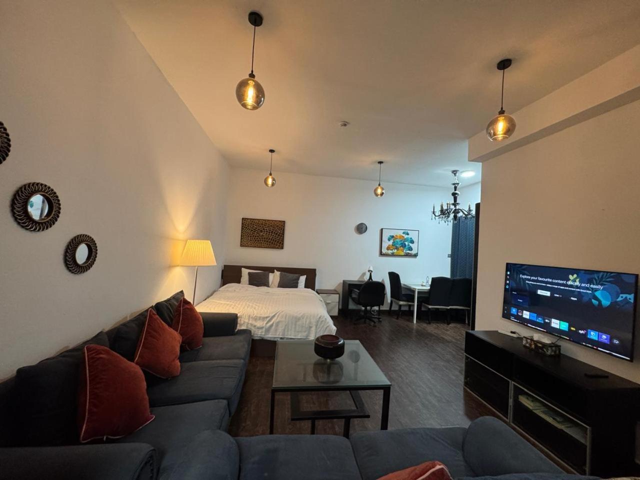 Sea View 1Br Apartment - Marina Pinnacle Dubai Eksteriør billede